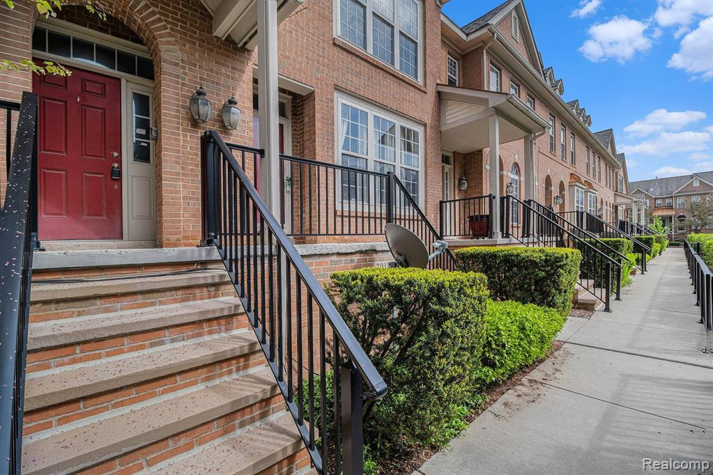 20118 Rodeo Court, Southfield, MI 48075 — Photo 6