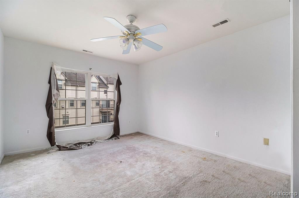 20118 Rodeo Court, Southfield, MI 48075 — Photo 17