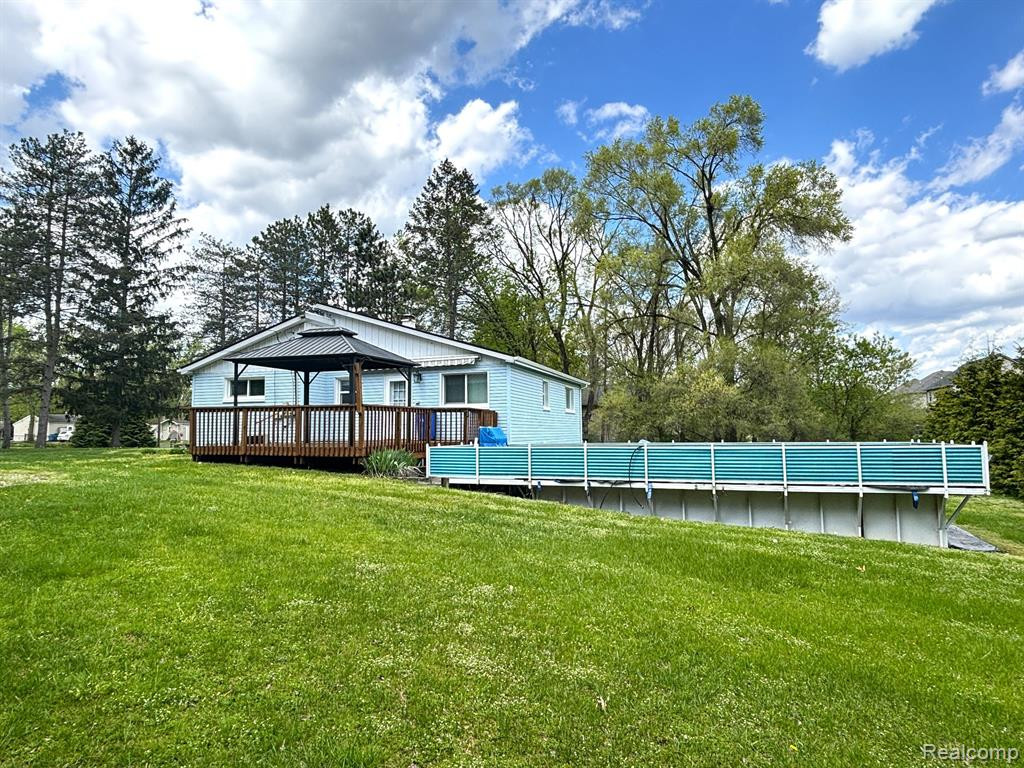 921 SUPERIOR Street, Commerce Twp, MI 48390 — Photo 5