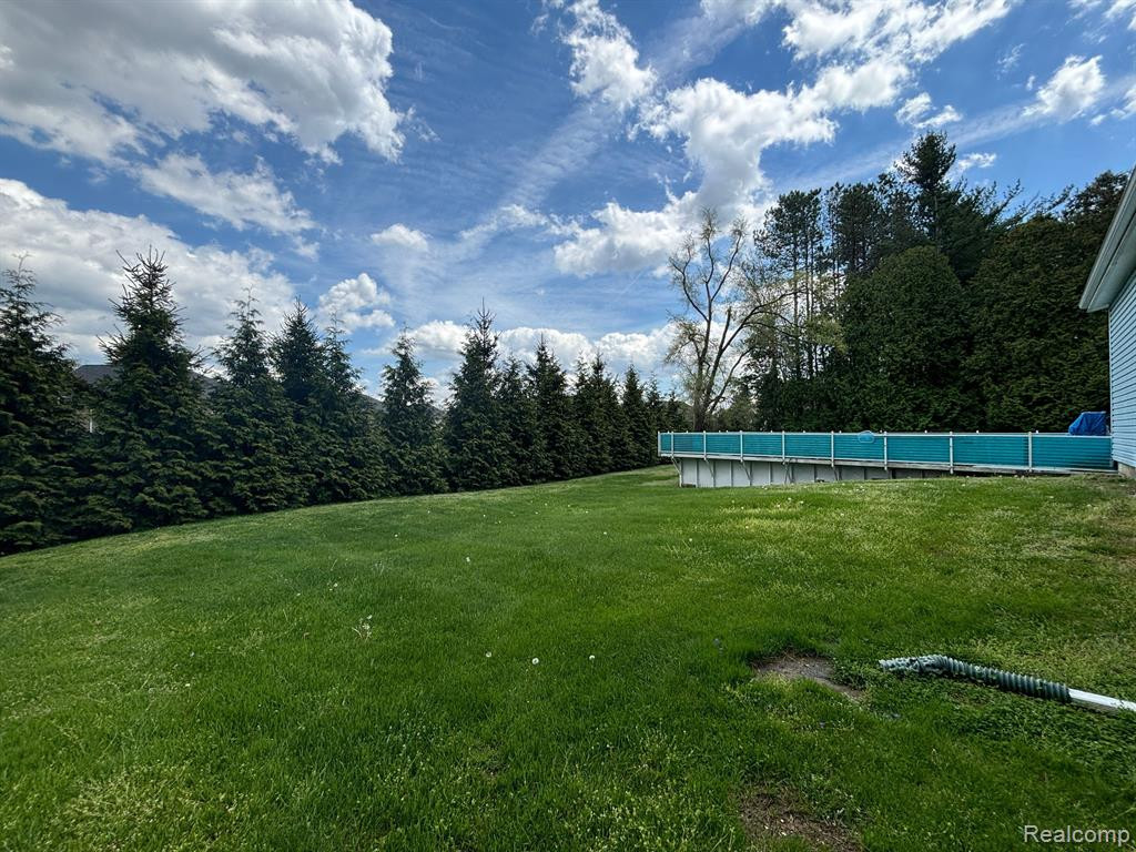 921 SUPERIOR Street, Commerce Twp, MI 48390 — Photo 10