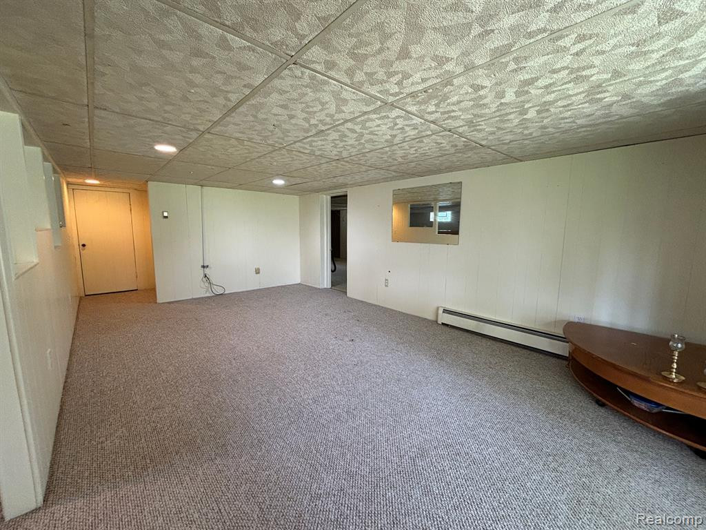 921 SUPERIOR Street, Commerce Twp, MI 48390 — Photo 29