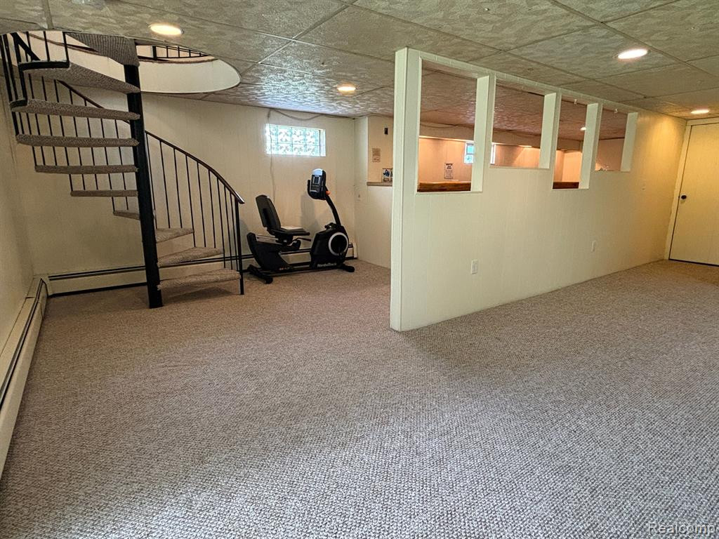 921 SUPERIOR Street, Commerce Twp, MI 48390 — Photo 32