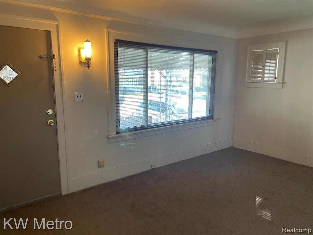 916 GARFIELD Avenue, Lincoln Park, MI 48146 — Photo 5