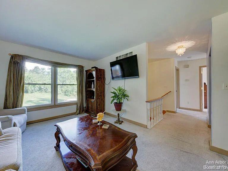 1127 GOTT Street, Ann Arbor, MI 48103 — Photo 2