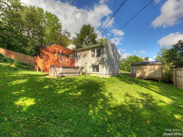 1127 GOTT Street, Ann Arbor, MI 48103 — Photo 11