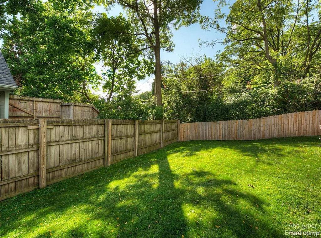 1127 GOTT Street, Ann Arbor, MI 48103 — Photo 12