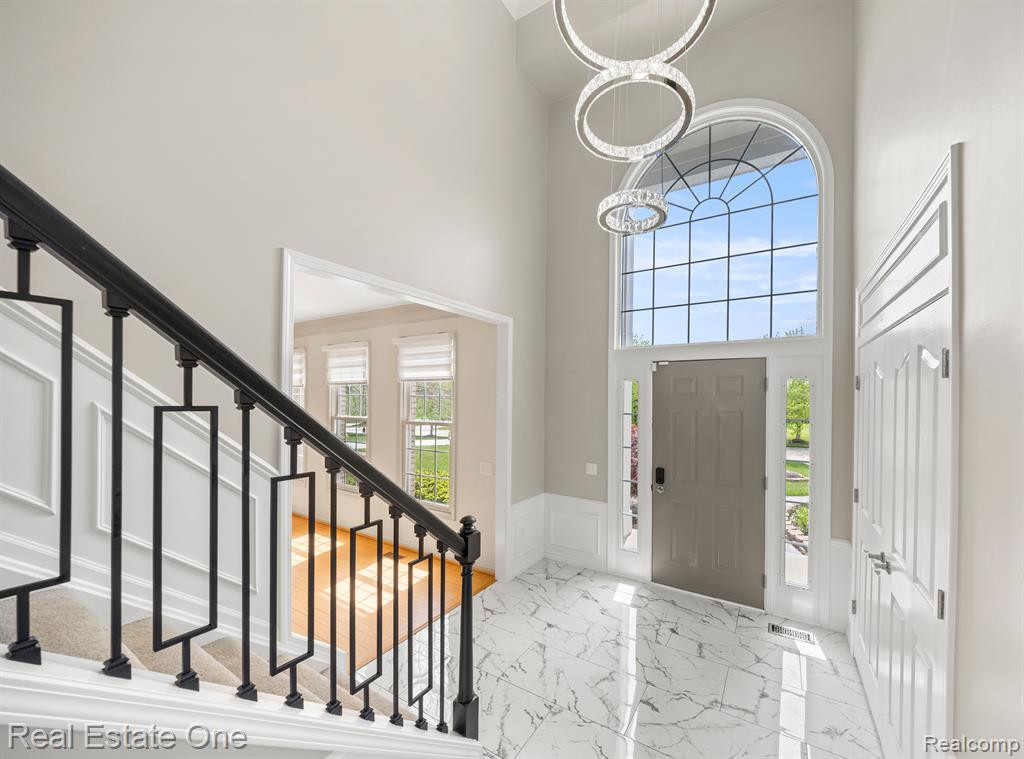 5059 CHERRY BLOSSOM Circle, West Bloomfield, MI 48324 — Photo 5