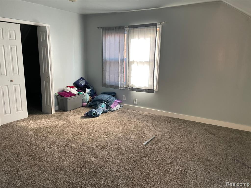 5210 BUCKINGHAM Avenue, Detroit, MI 48224 — Photo 3