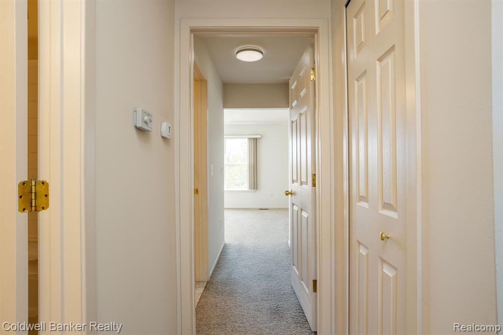 212 Shore Brook Lane, Walled Lake, MI 48390 — Photo 10