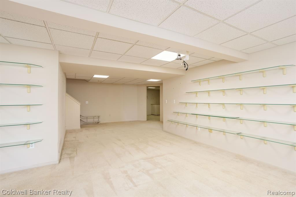 212 Shore Brook Lane, Walled Lake, MI 48390 — Photo 35