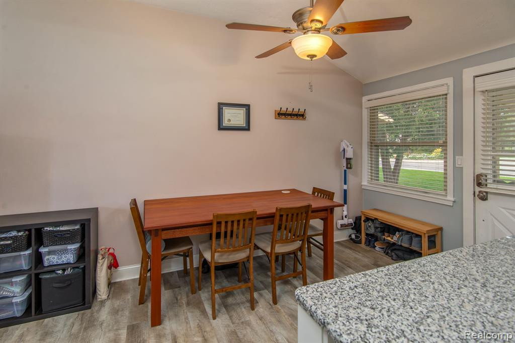 2403 PITTSFIELD Boulevard, Ann Arbor, MI 48104 — Photo 6
