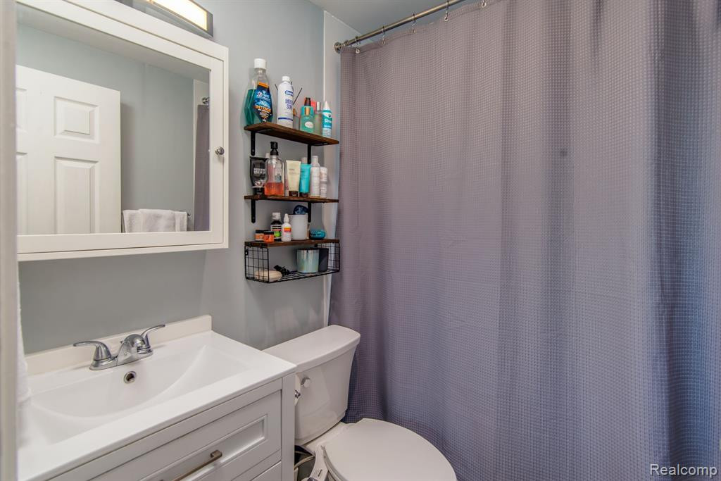 2403 PITTSFIELD Boulevard, Ann Arbor, MI 48104 — Photo 12