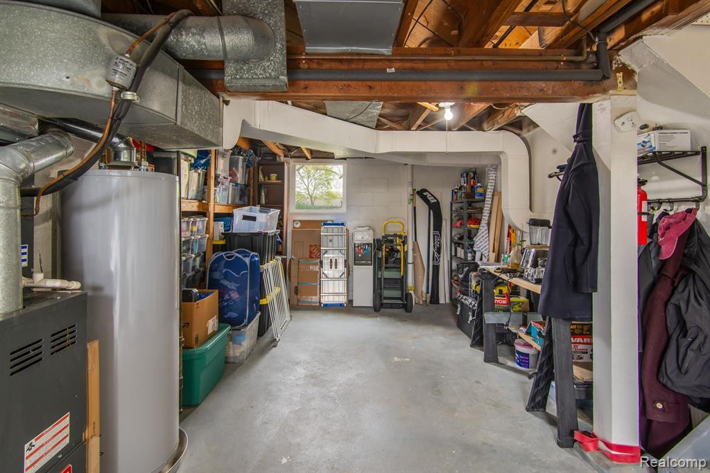 2403 PITTSFIELD Boulevard, Ann Arbor, MI 48104 — Photo 15