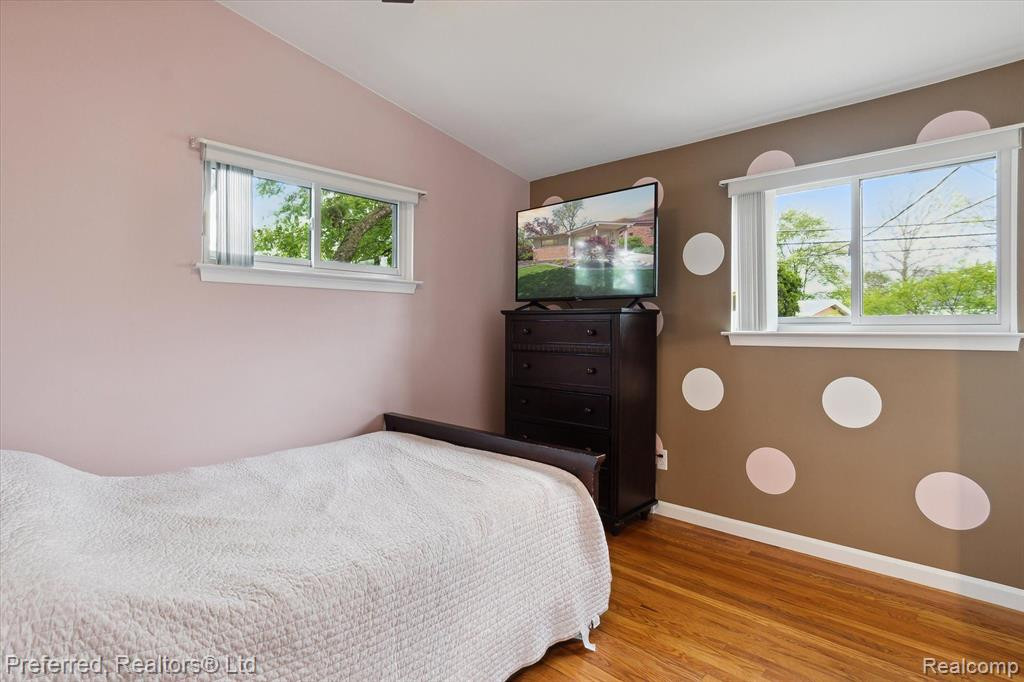 7361 PLAINFIELD Street, Dearborn Heights, MI 48127 — Photo 22