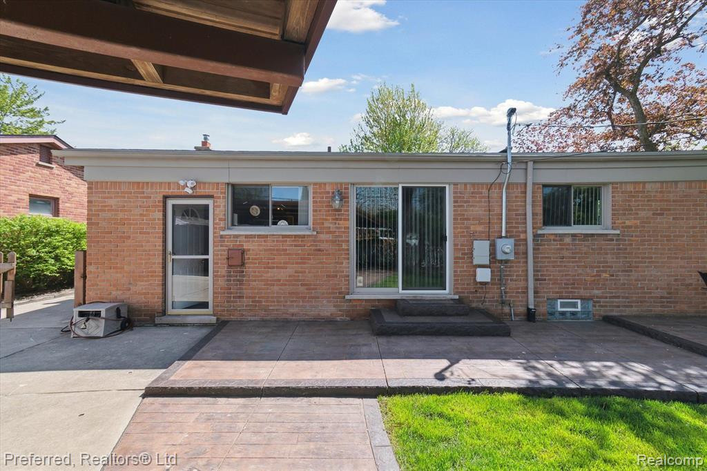 7361 PLAINFIELD Street, Dearborn Heights, MI 48127 — Photo 36