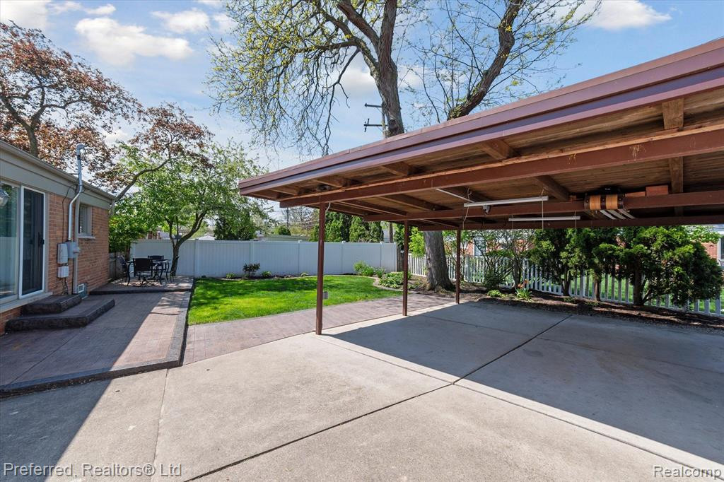 7361 PLAINFIELD Street, Dearborn Heights, MI 48127 — Photo 40