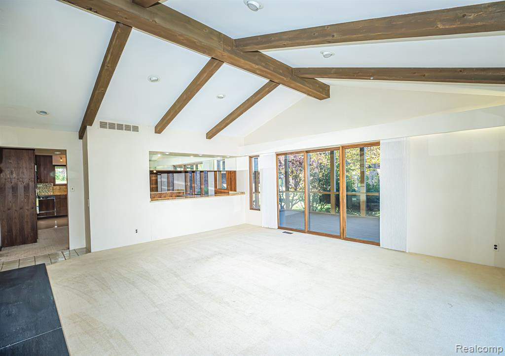 5325 ELMGATE BAY Drive, Orchard Lake Village, MI 48324 — Photo 15