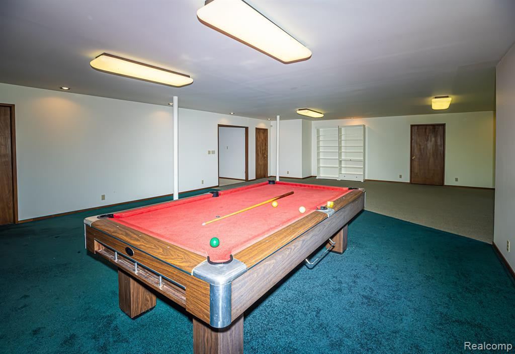 5325 ELMGATE BAY Drive, Orchard Lake Village, MI 48324 — Photo 66