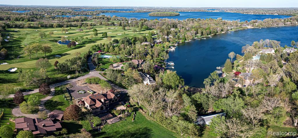 5325 ELMGATE BAY Drive, Orchard Lake Village, MI 48324 — Photo 82