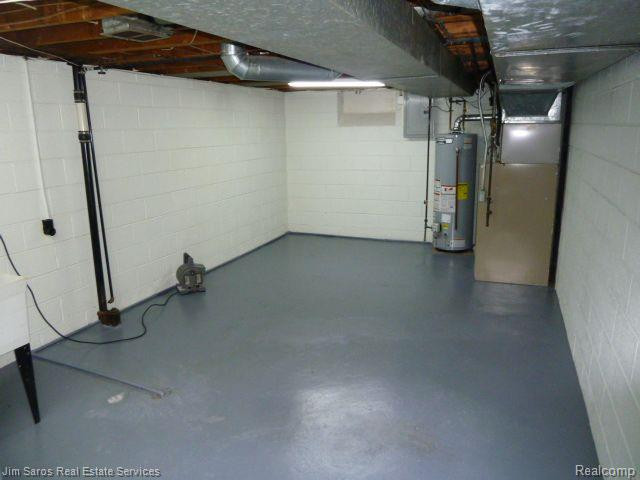 812 NEFF Drive, Grosse Pointe, MI 48230 — Photo 14