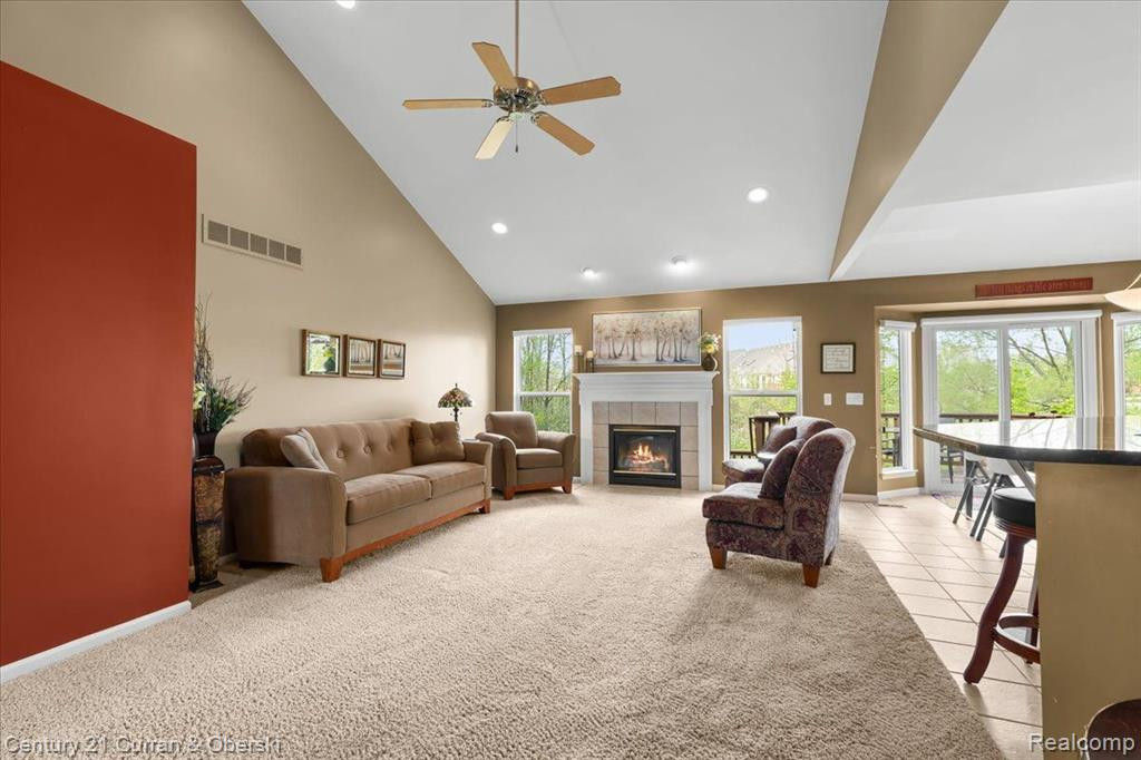 40748 LENOX PARK Drive, Novi, MI 48377 — Photo 6