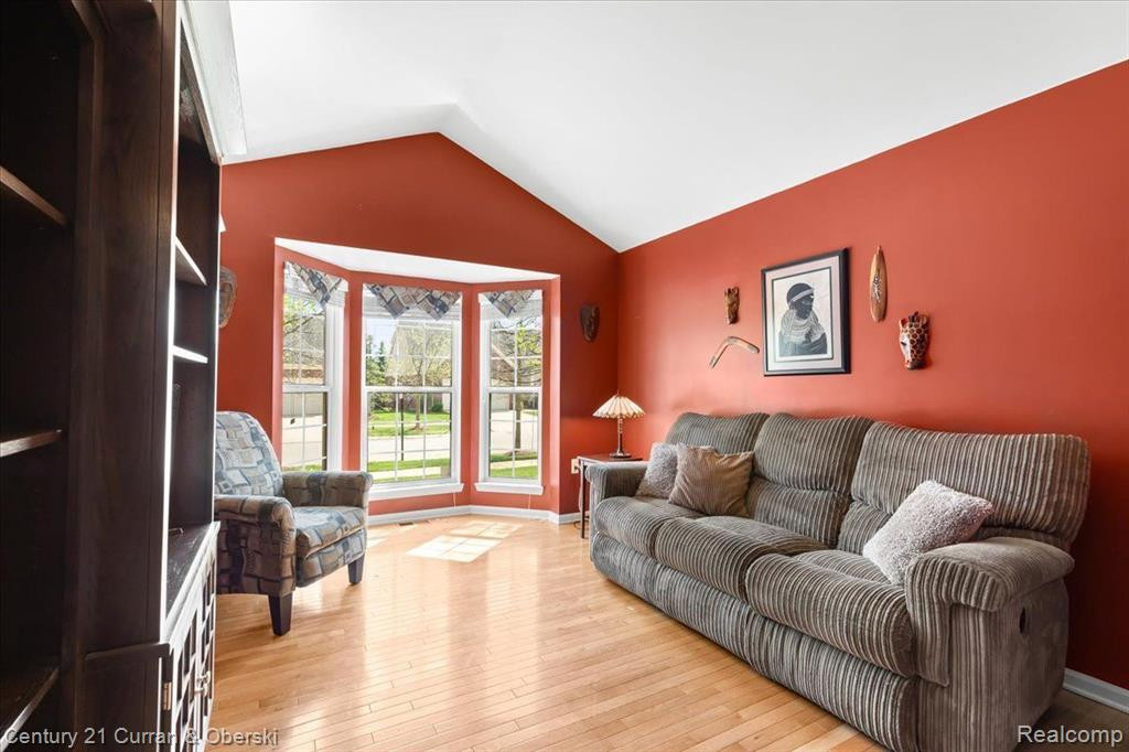 40748 LENOX PARK Drive, Novi, MI 48377 — Photo 12