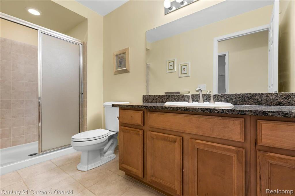 40748 LENOX PARK Drive, Novi, MI 48377 — Photo 15
