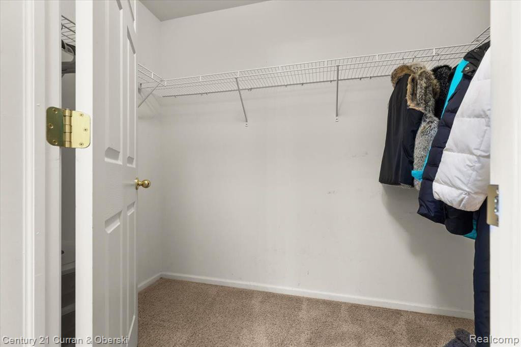40748 LENOX PARK Drive, Novi, MI 48377 — Photo 16