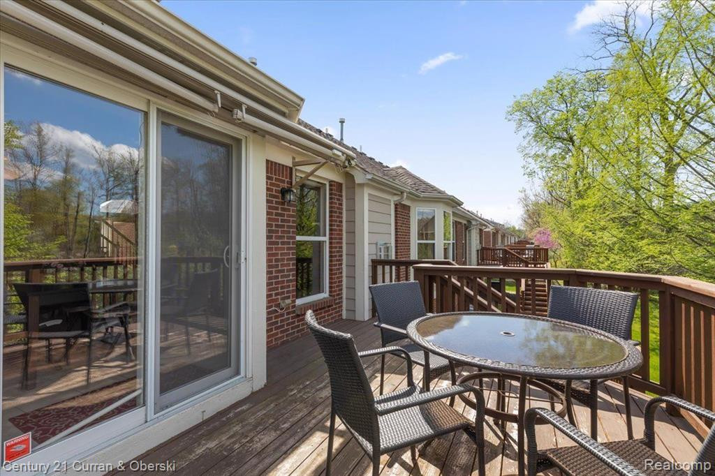 40748 LENOX PARK Drive, Novi, MI 48377 — Photo 25