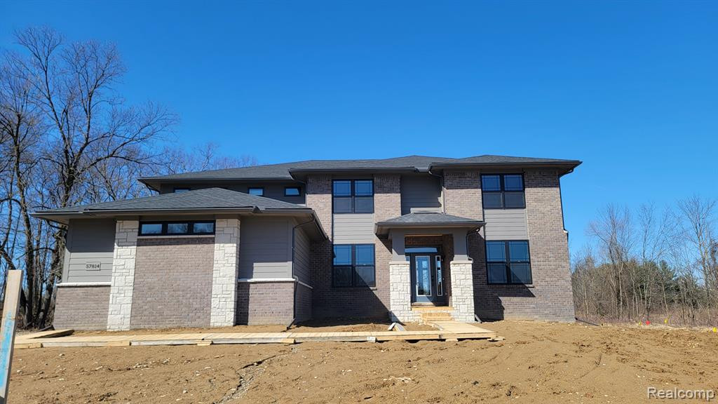 Property photo for 57814 MCQUEEN Court, South Lyon, MI 48178