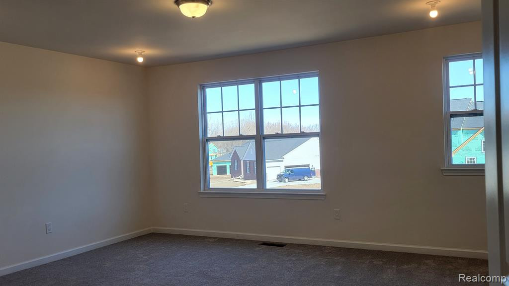 26579 INTERNATIONAL Drive, South Lyon, MI 48178 — Photo 10