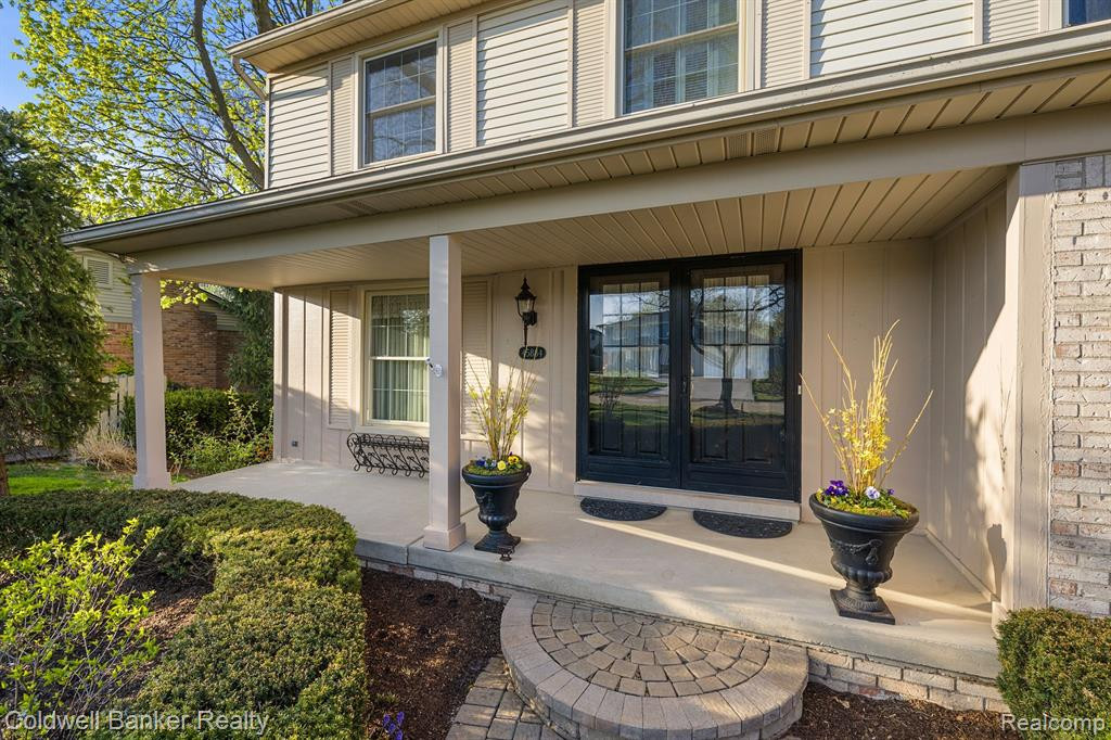 45884 GREEN VALLEY Road, Plymouth, MI 48170 — Photo 5