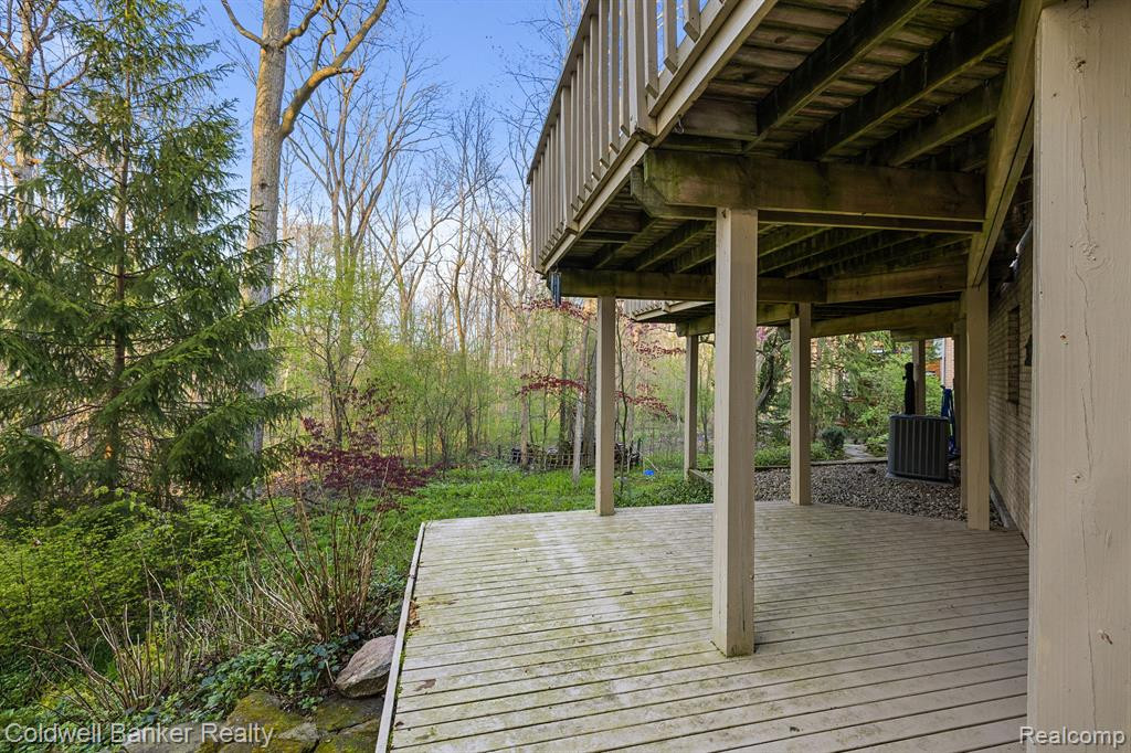 45884 GREEN VALLEY Road, Plymouth, MI 48170 — Photo 8