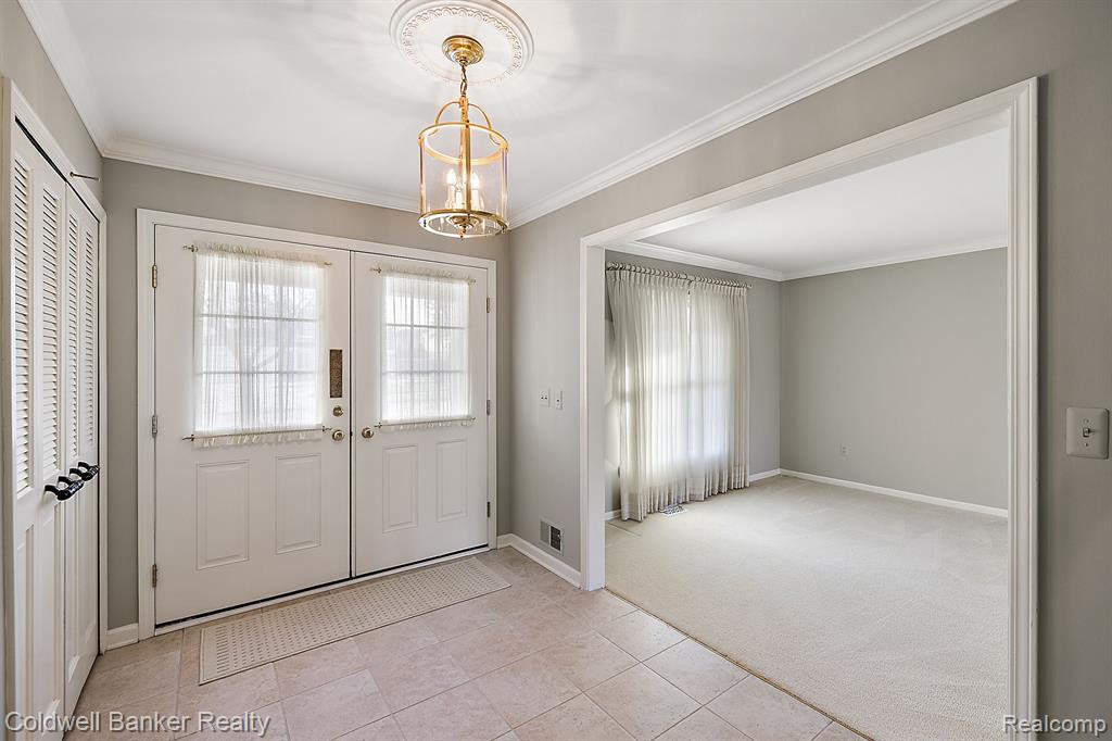 45884 GREEN VALLEY Road, Plymouth, MI 48170 — Photo 12