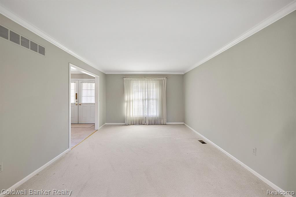 45884 GREEN VALLEY Road, Plymouth, MI 48170 — Photo 14