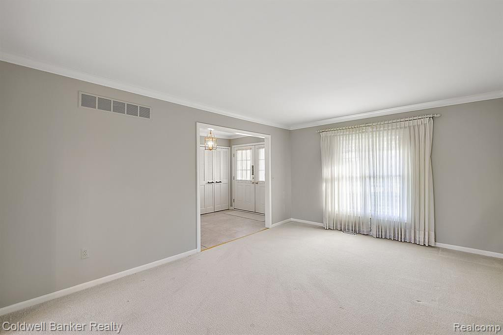 45884 GREEN VALLEY Road, Plymouth, MI 48170 — Photo 15