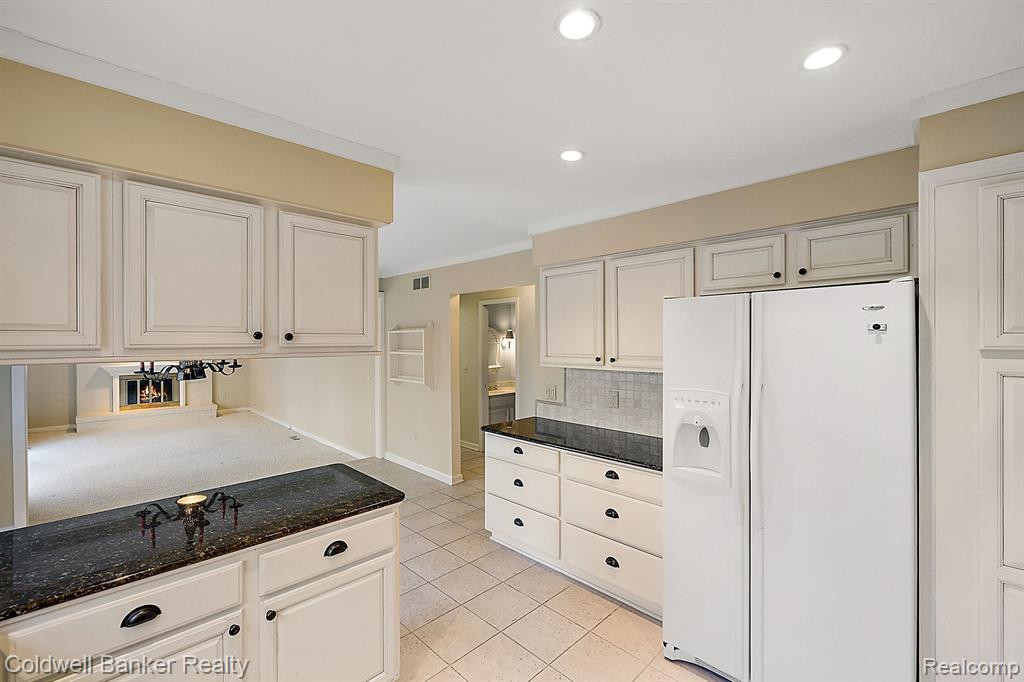 45884 GREEN VALLEY Road, Plymouth, MI 48170 — Photo 22