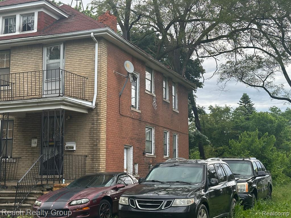 9398 MANOR Street, Detroit, MI 48204 — Photo 2