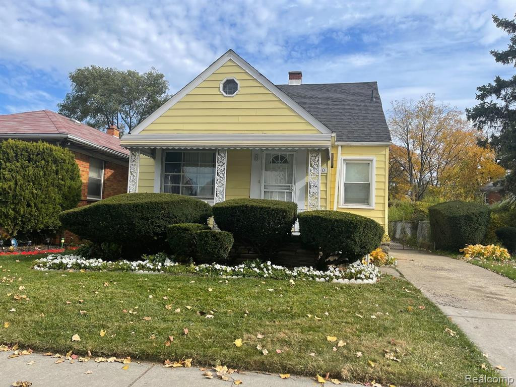 Property photo for 18660 CHAREST Street, Detroit, MI 48234
