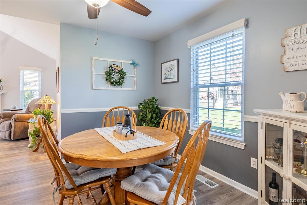 9351 HURON PARK Drive, Brighton, MI 48116 — Photo 11