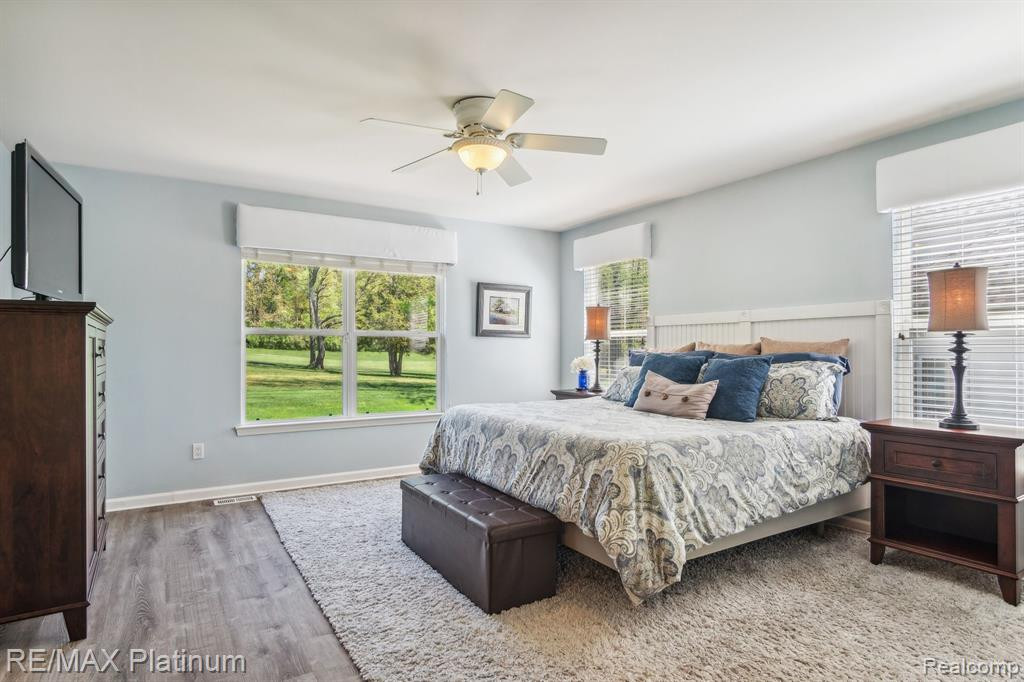 9747 TIOGA Trail, Pinckney, MI 48169 — Photo 13