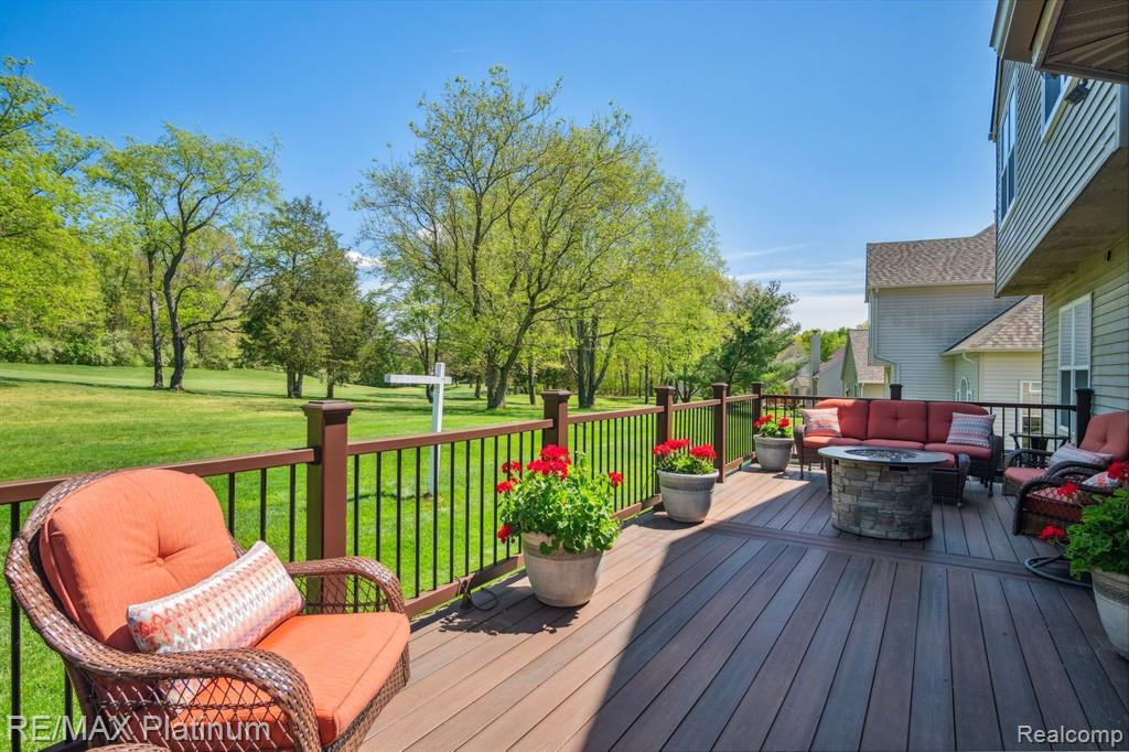 9747 TIOGA Trail, Pinckney, MI 48169 — Photo 25