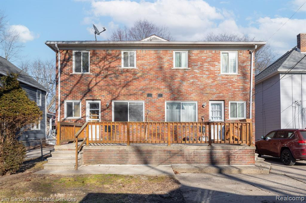 513 SAINT CLAIR Street, Grosse Pointe, MI 48230 — Photo 13