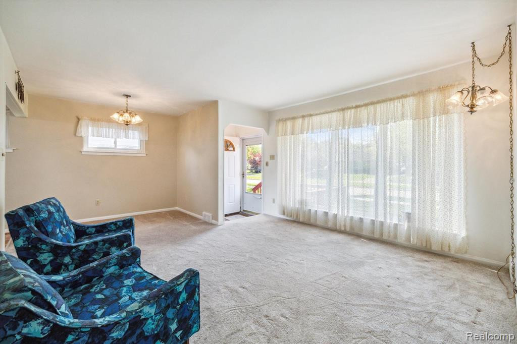 8940 OAK PARK Boulevard, Oak Park, MI 48237 — Photo 9