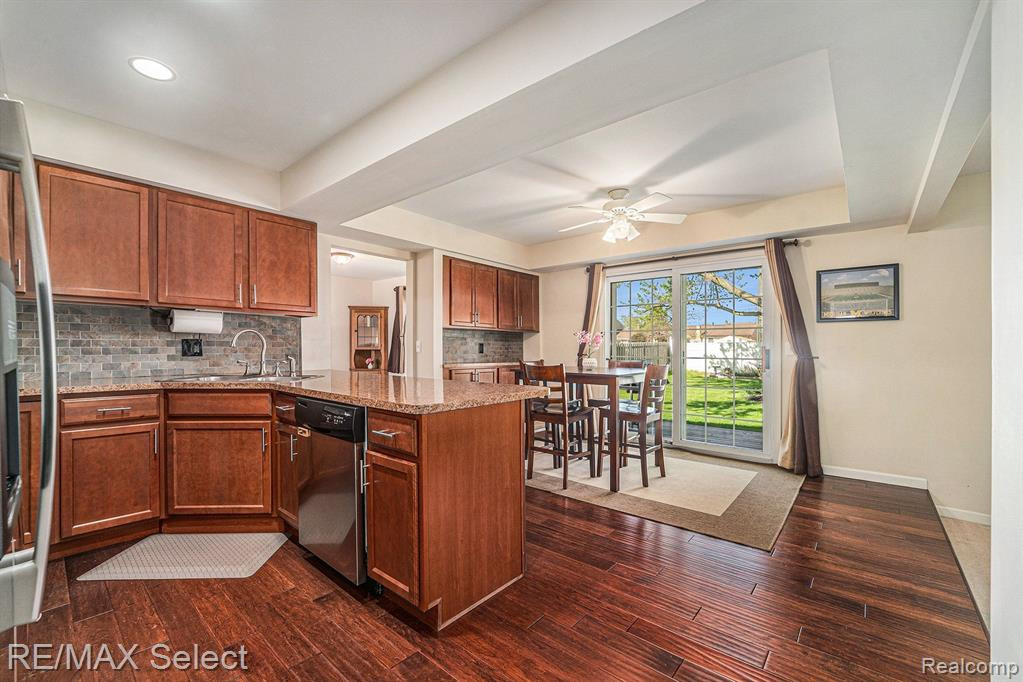 1271 BROOKLINE Street, Canton, MI 48187 — Photo 15