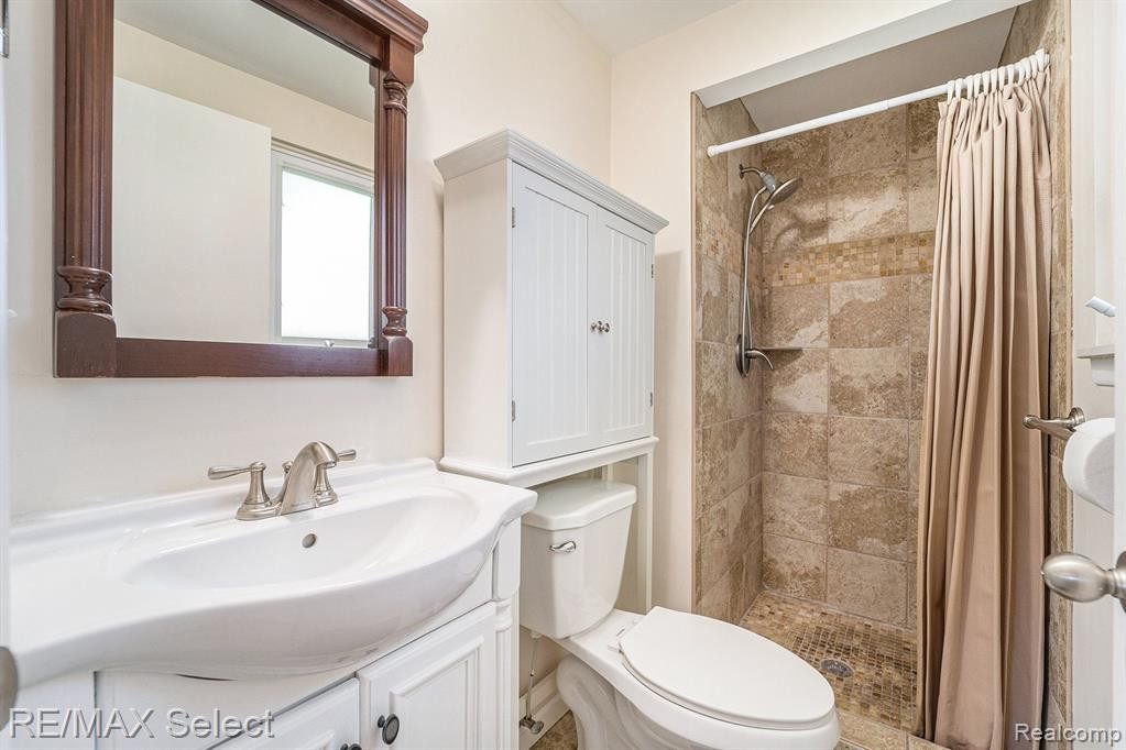 1271 BROOKLINE Street, Canton, MI 48187 — Photo 25