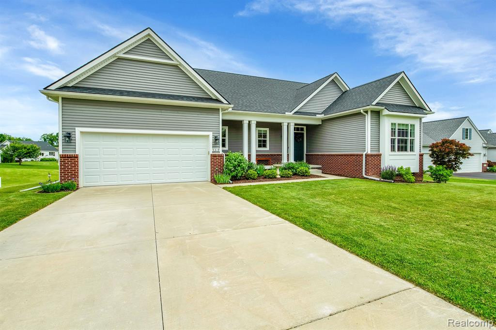 5319 MARSHLAND Court, Whitmore Lake, MI 48189 — Photo 4