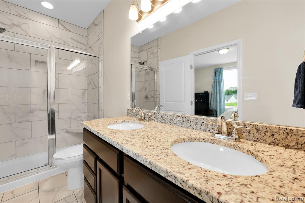 5319 MARSHLAND Court, Whitmore Lake, MI 48189 — Photo 17