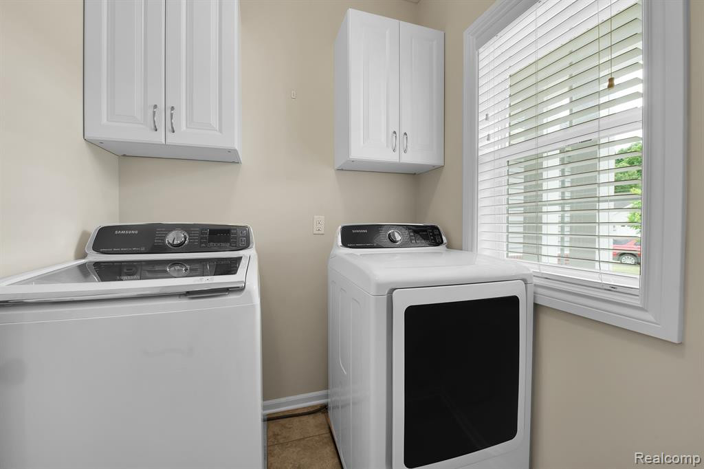 5319 MARSHLAND Court, Whitmore Lake, MI 48189 — Photo 24
