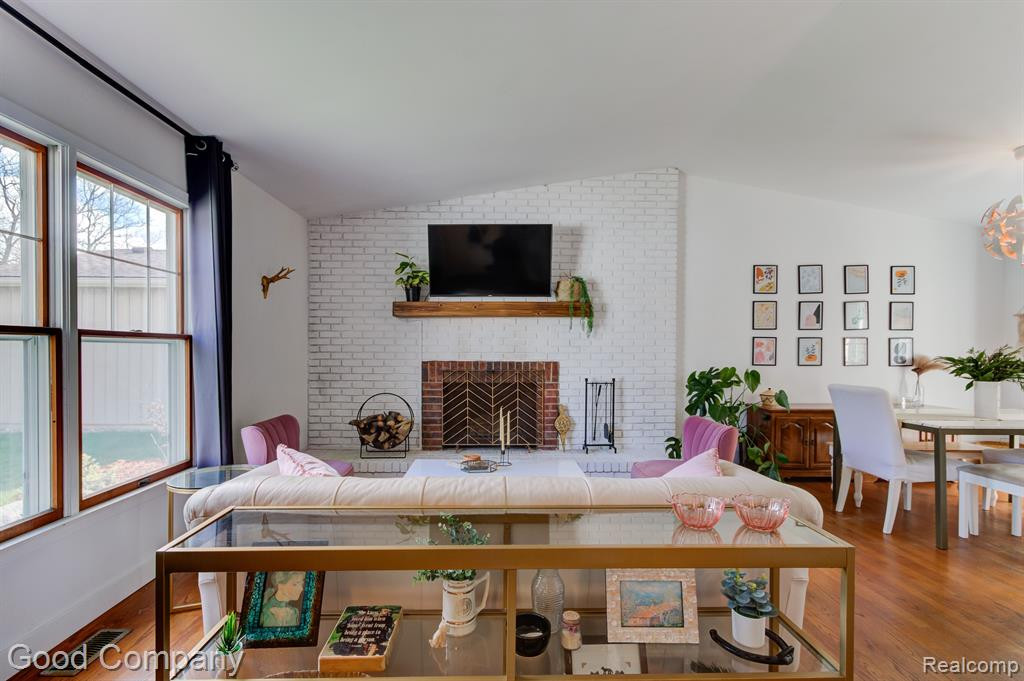 1700 NORTHBROOK Drive, Ann Arbor, MI 48103 — Photo 3